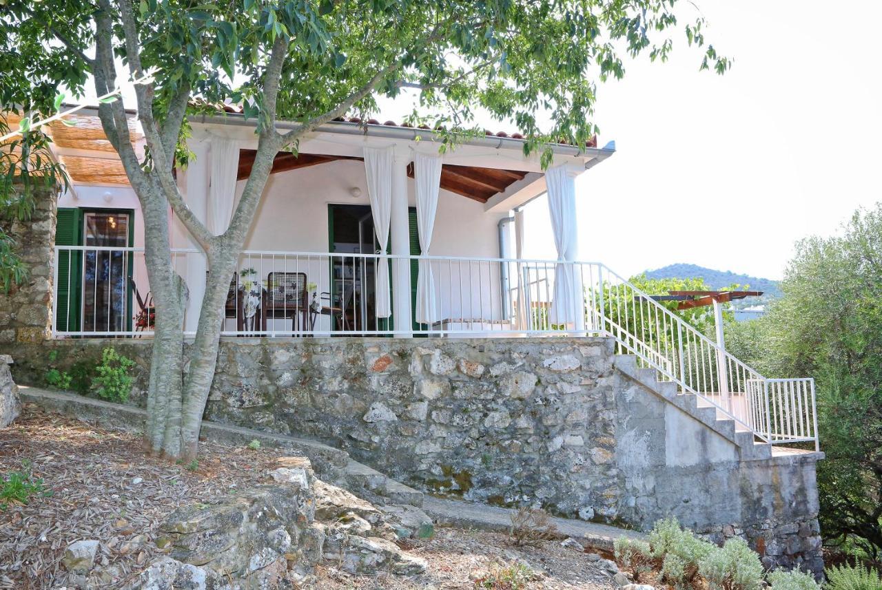 Seaside Holiday House Sali, Dugi Otok - 16128 Екстериор снимка
